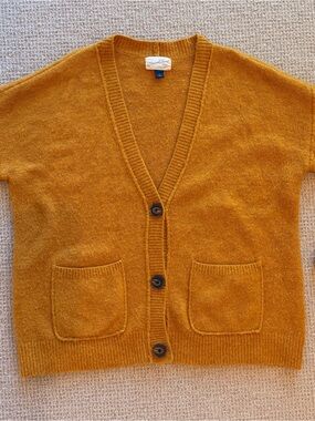 Universal Thread Mustard V-Neck Button Cardigan